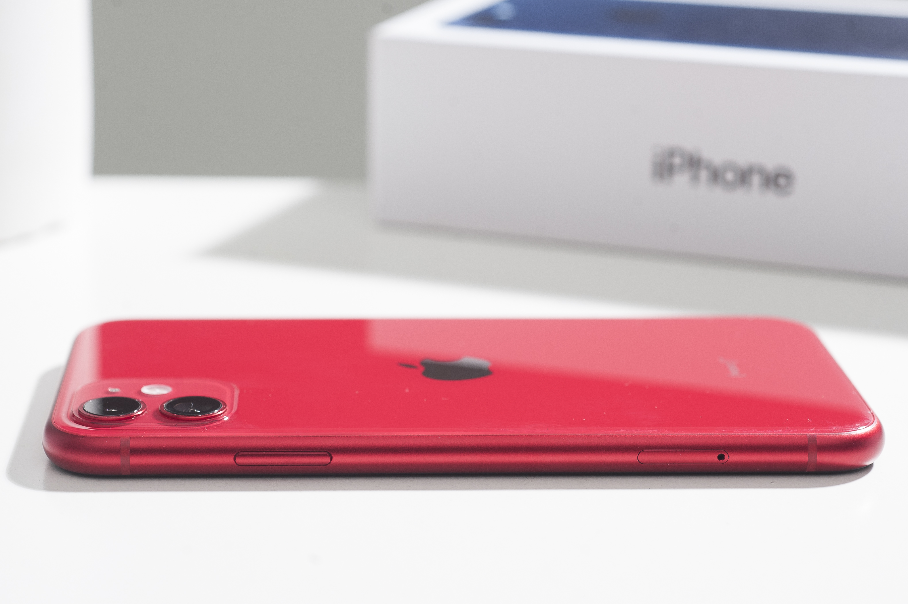 iPhone 11 128gb, Red (MWLG2) б/у